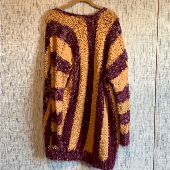 Cardigan - Picture 3 of 3